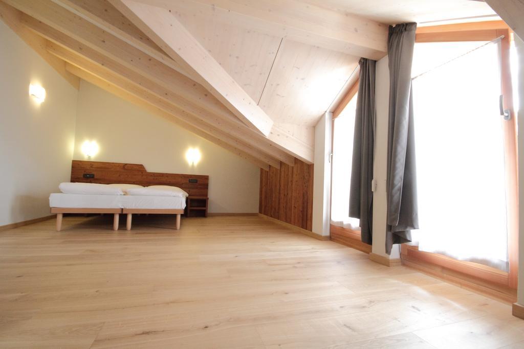 Bio Hotel Benny Медзана Екстериор снимка